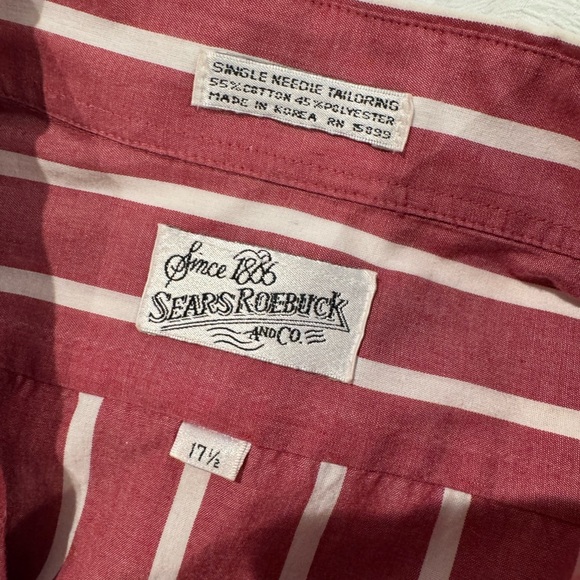 Vintage Red and White Striped Men's Shirt - Picture 3 of 5